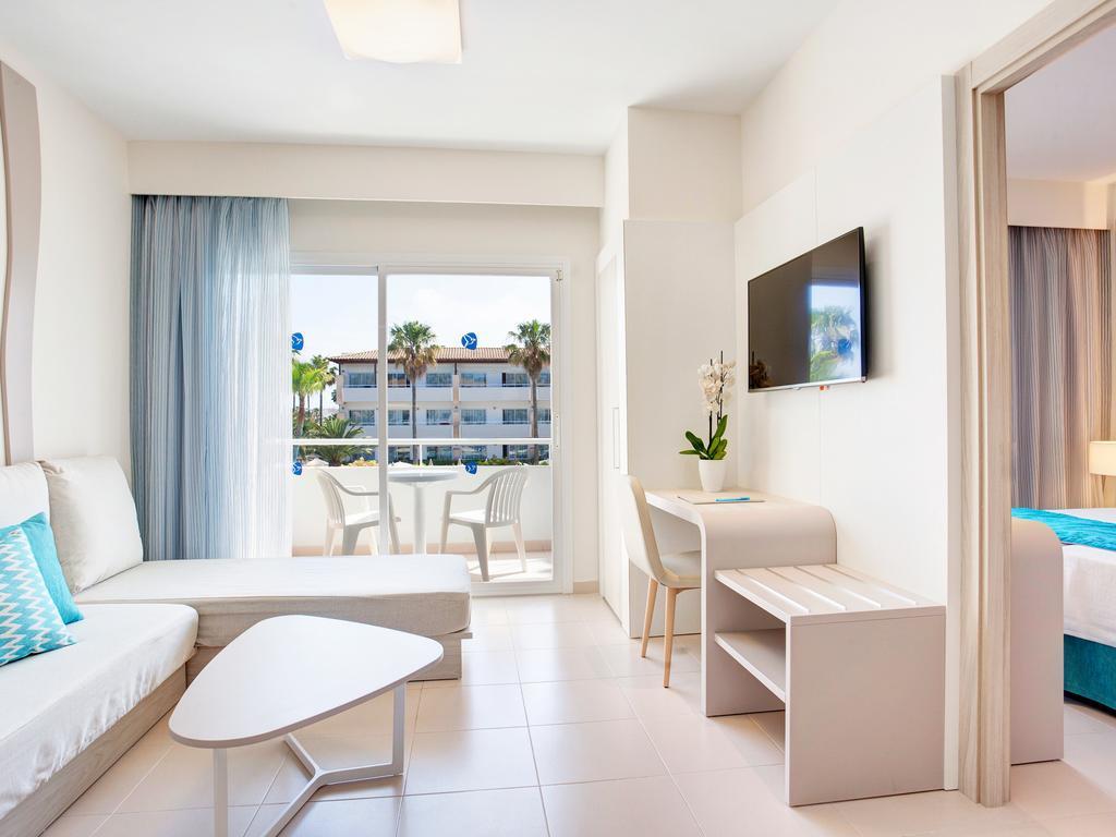 Grupotel Mallorca Mar Cala Bona  Kültér fotó